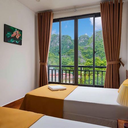Catba Backpackers Hostel & Pool Bar Chan Chau Bagian luar foto