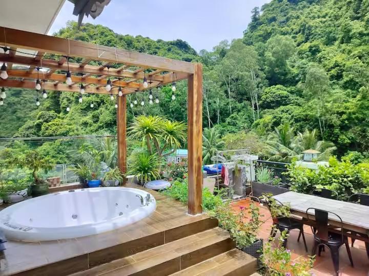 Catba Backpackers Hostel & Pool Bar Chan Chau Ruang foto